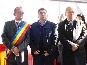 Triplă inaugurare la Huedin   