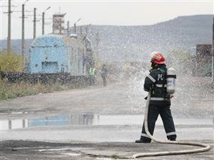 Explozie la Remarul şi accident chimic pe calea ferată   