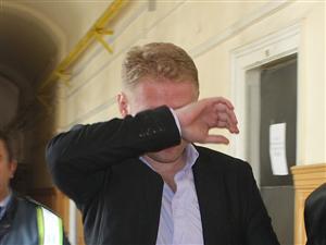 Tonea a cerut daune morale diminuate pentru că părinţii victimei erau divorţaţi  
