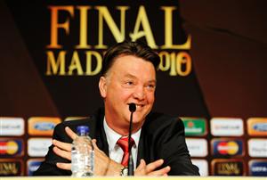 Adversarul lui Cârţu, Louis van Gaal, nominalizat la trofeul “antrenorul anului”