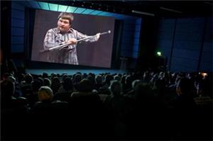 Poveste de week-end: YouTube l-a trimis la psihiatru pe Star Wars Kid