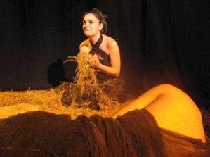 One-woman-show la Teatrul Naţional
