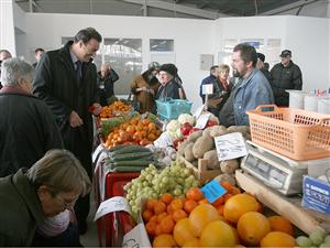 Piaţă nouă în Grigorescu, dar comercianţii sunt nemulţumiţi