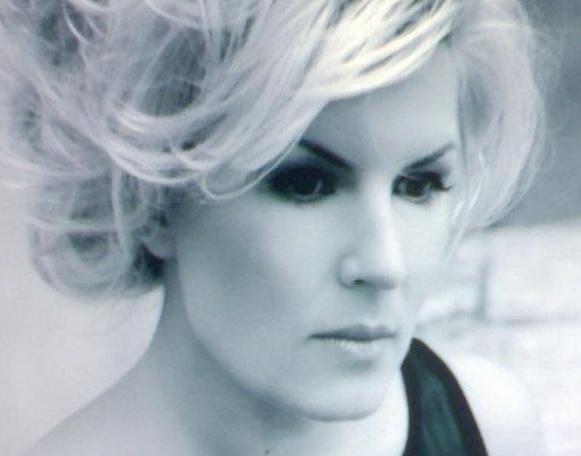 Au luat lumină de la Elena “Kill Bill” Udrea