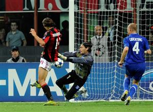 Real şi Milan, victorii în deplasare la Ajax şi Auxerre. VIDEO Vezi toate rezultatele de ieri din CL