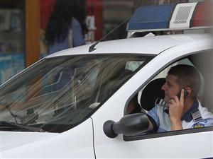 Comedie neagră în poliţie
