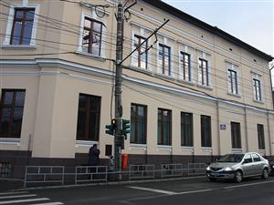 Bătaie pe liceul Unirea. Lăpuşan: “Inspectoratul se comportă ca inchiziţia”      