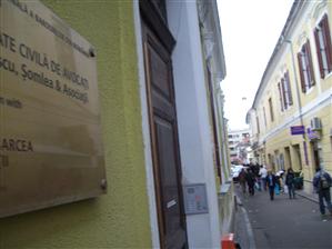 Şase avocaţi, promovaţi şefi la casa de avocatură Ţuca Zbârcea & Asociaţii