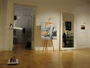 Pantofi din sticlă şi în ramă GALERIE FOTO