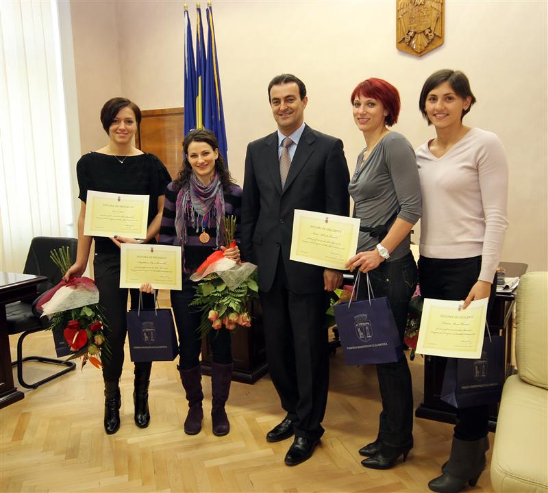 Handbalistele de bronz, premiate de primar FOTO