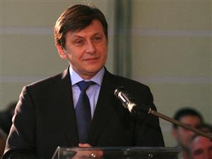 Se coace Marea Alianţă a opoziţiei