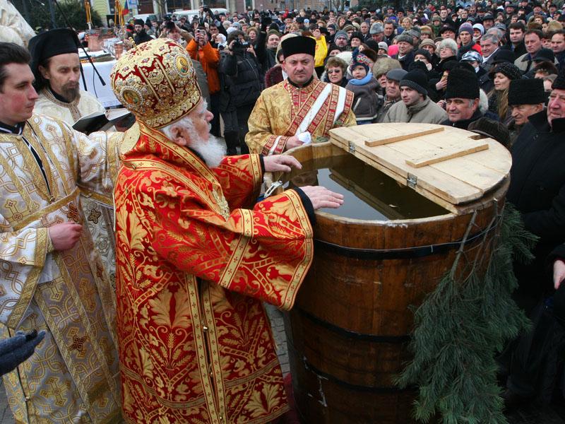Boboteaza, sărbătorită astăzi   