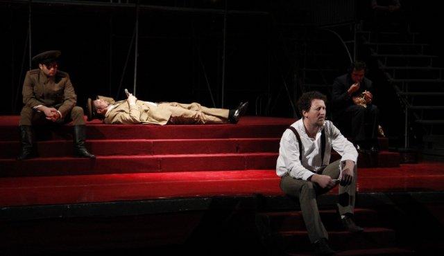 Cabaretul de Revelion, reluat deseară la Teatrul Maghiar