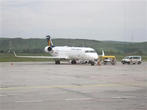 Zboruri anulate sau cu întârzieri, din cauza ceţii, pe aeroportul Cluj