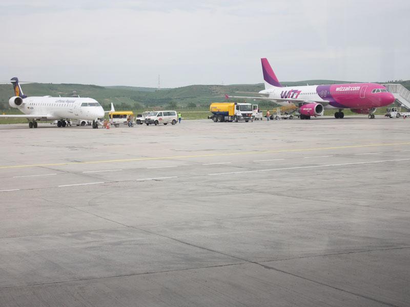Licitaţie pentru fundamentarea asocierii dintre Aeroportul Cluj şi cel din Mureş