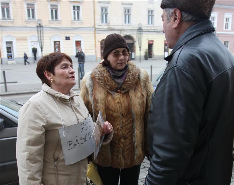 Şefii Poliţiei clujene i-au cerut scuze lui Alice Rotta, care şi-a reluat protestul