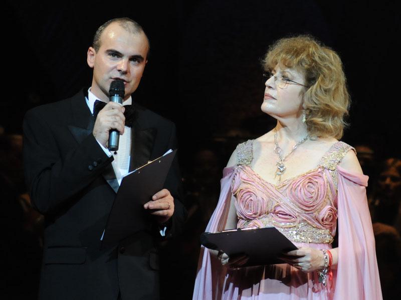 Pregăteşte-te pentru Balul Operei!