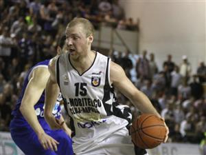 S-au împiedicat înainte de final: “U”, învinsă de Ploieşti în derby