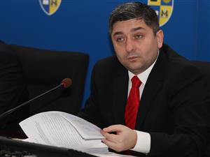 Tişe îi cere public Patriarhului Daniel să lase sediul Mitropoliei la Cluj