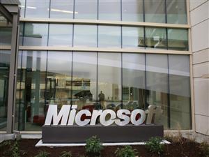 Microsoft duce informaticienii clujeni la Bucureşti  