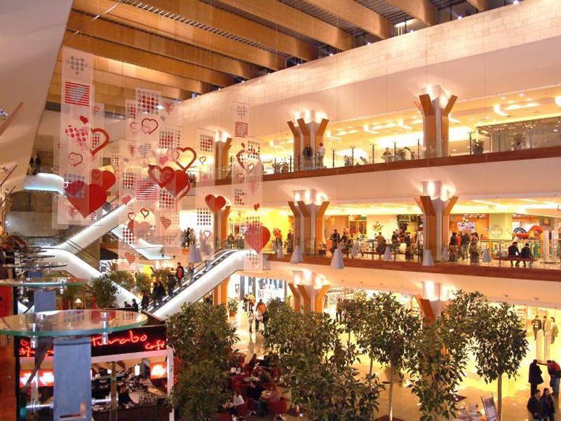 Agenda 12-13 februarie: Ce poţi face în weekend: distracţie de Ziua Îndrăgostiţilor   