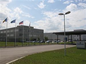 Studenţii clujeni, în practică plătită la Emerson       