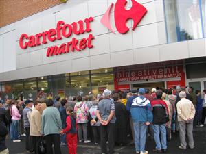 Carrefour deschide mâine al 33-lea magazin din reţea