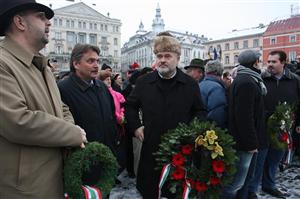Maghiarii l-au comemorat pe Matei Corvin în piaţa Unirii GALERIE FOTO / VIDEO