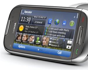 Cel mai nou telefon mobil de la Nokia Jucu e modelul C7