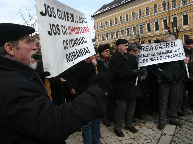 Pensionarii militari: primul miting din săptămâna protestelor