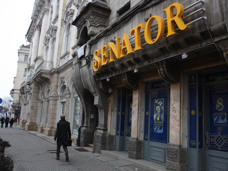Amendă maximă pentru o reclamă luminoasă a unei săli de jocuri