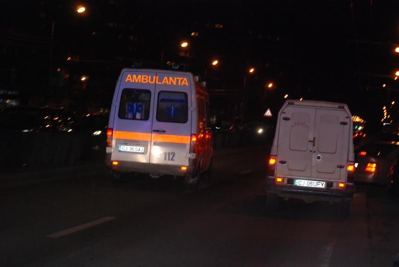 O fată în comă şi cealaltă cu dublă fractură, după accidentul de ieri din Piaţa Mărăşti