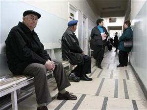 Medicii de familie din Cluj intră mâine în grevă japoneză