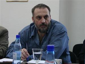 Arhitectul porno l-a angajat pe avocatul care i-a apărat pe Platon şi pe suspecţii jafului la BT