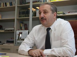 Dâncu: În telegramele Wikileaks e un sâmbure de adevăr, dar e ca în bancurile cu Radio Erevan