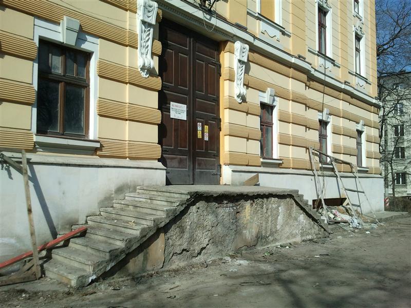 Reabilitarea clădirii Teatrului e blocată de 4 ani; doar 10% din lucrări au fost realizate