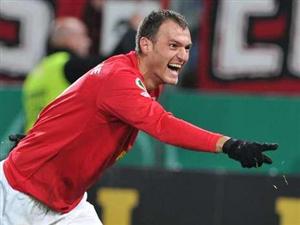 Emil Jula s-a înţeles cu Duisburg, din a doua ligă germană, pentru un contract pe trei ani