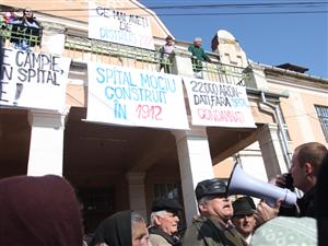 Tişe cere Spitalul din Mociu în ograda sa    