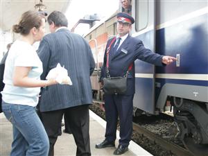  Şomerii de la Regionala CFR se fac barmani şi ospătari