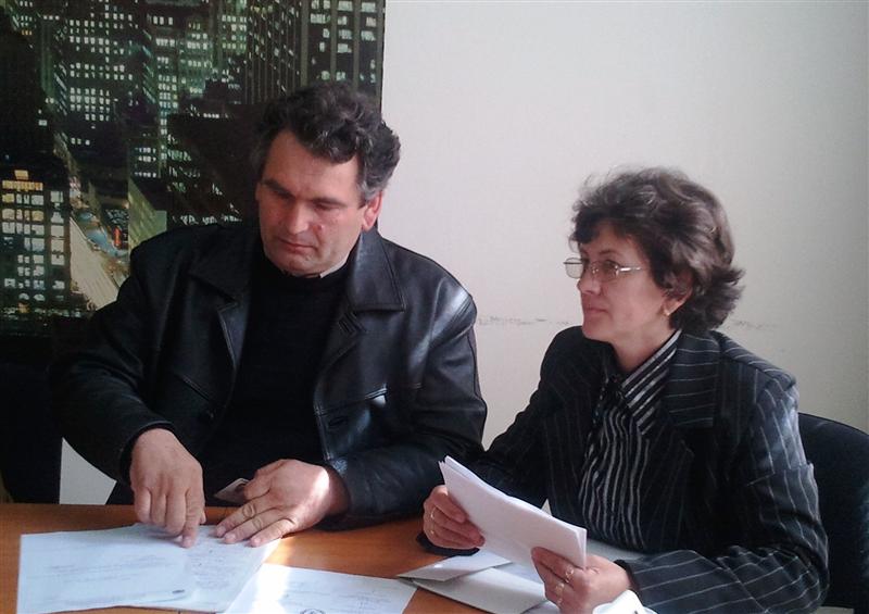 Evacuaţi de pe Coastei, cer casă Primăriei