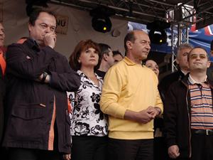 Băsescu face din “buldog” “căprar”