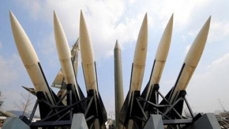 Majoritatea românilor spun că au nevoie de scutul anti-rachetă american şi că securitatea militară a României este slabă - sondaj 