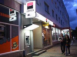Două bancomate din Cluj au fost forţate