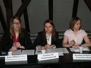 Studenţii clujeni îşi premiază cei mai buni profesori