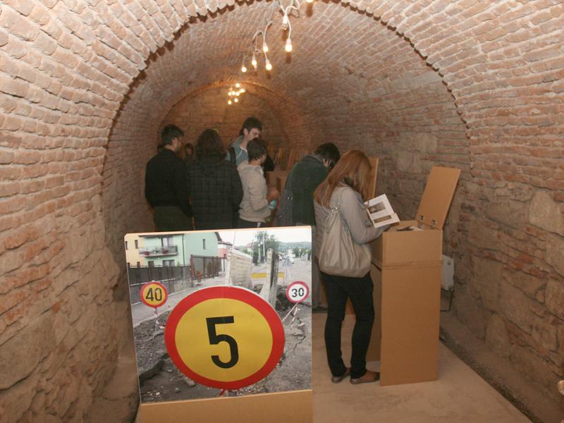Locuinţe la periferiile Clujului: fără grădiniţe şi drumuri