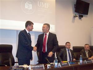 Rectorul UMF Cluj: “Pacienţii din România vor fi trataţi de medici din Pakistan”