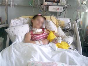 Părinţii a două fete lovite de maşină cer anchetarea şoferului