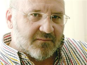 Politicianul şi limbricii săi personali