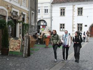 Bătaie pe terase la Cluj