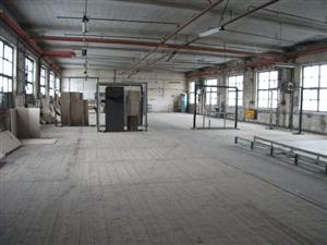 Supravieţuitorii Holocaustului, în spatele gării